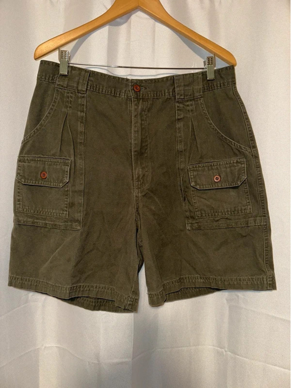 Cabela's Legendary Green 7-Pocket XL Hiker Shorts 16